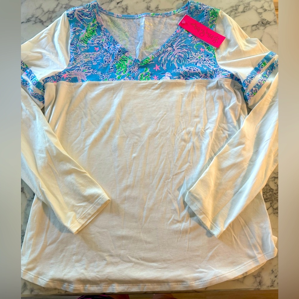 Lilly Pulitzer Long Sleeve (size XL)